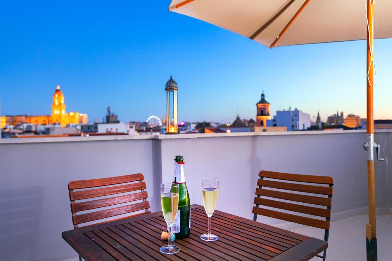 -Malagasunapts-Private Terrace Penthouse Esterno foto